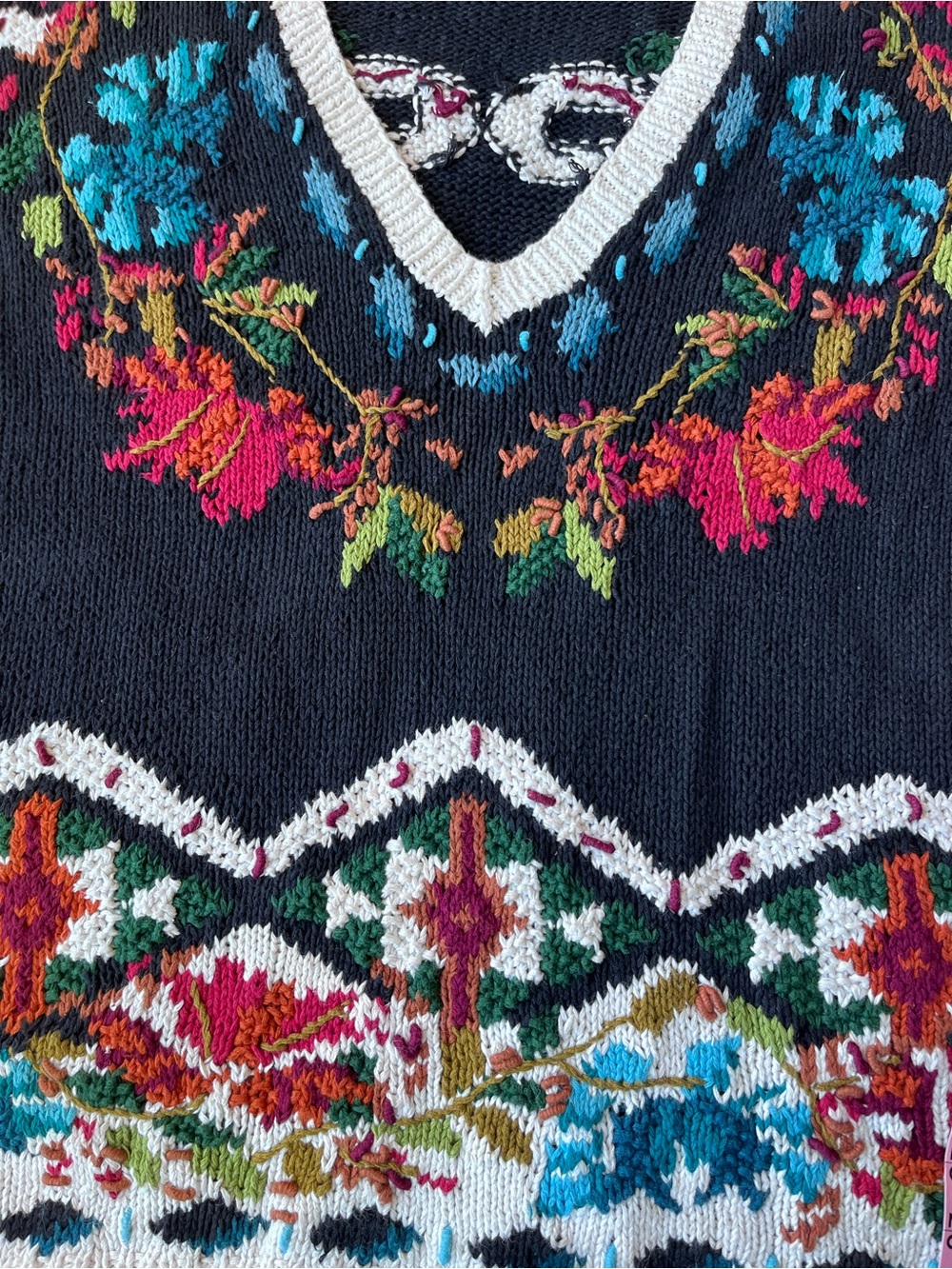Vintage Best American Clothing Co. Hand Knit Sweater Fall - Picture 3 of 8
